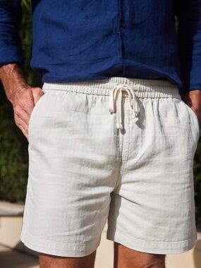 Collars & Co. Toscano Linen & Cotton Shorts- Beige